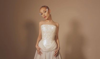 ariana-grande_a56cd7