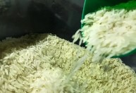 Justiça derruba liminar e mantém leilão para compra de arroz importado