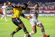 São Paulo empata com o Barcelona, mas ainda depende de si por 1º lugar do grupo