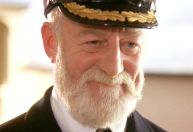 Morre Bernard Hill, ator de 