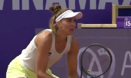 WTA de Estrasburgo: Bia Haddad cai em simples e Luisa Stefani avança nas duplas