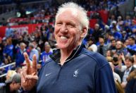 Bill Walton, bicampeão e lenda da NBA, morre de câncer aos 71 anos
