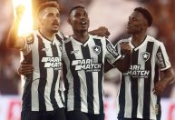Copa do Brasil: Botafogo bate Vitória e larga em vantagem na terceira fase