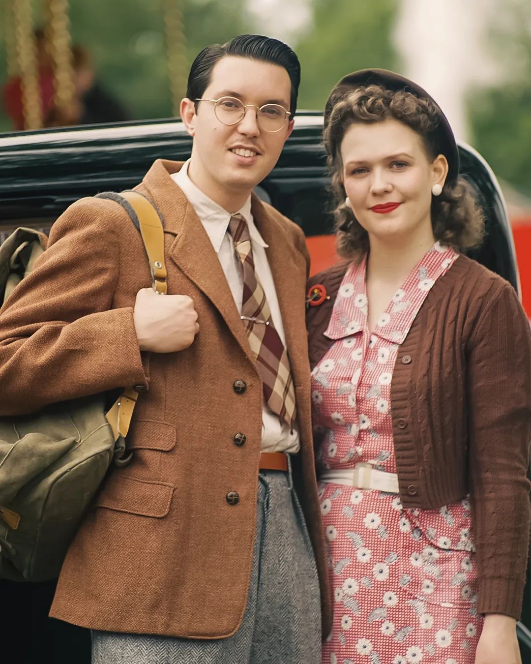 Casal jovem vive à moda antiga / Reprodução/Greg Kirby/Instagram