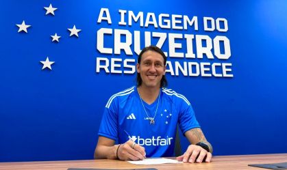 Cássio assina contrato com o Cruzeiro até maio de 2027