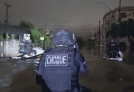 Porto Alegre: policiais reforçam patrulhas em áreas alagadas para evitar furtos