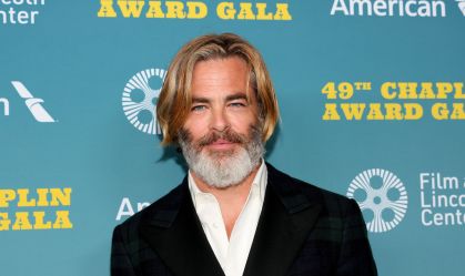 Chris Pine lança seu primeiro livro infantil: "Pensei nos pais lendo"