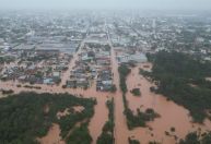 À CNN, ministro das Cidades afirma que haverá repasse de recursos do PAC para drenagens e encostas no RS
