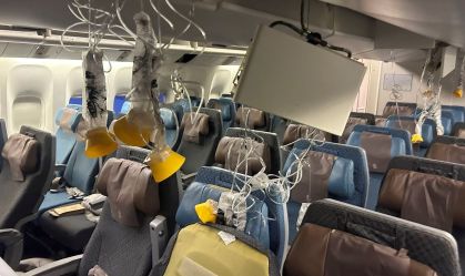 Turbulência em voo da Singapore Airlines: 43 pessoas seguem em tratamento