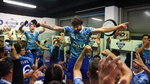 Como-ITA volta à Série A italiana