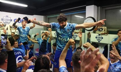 Time comandado por ex-Barcelona volta à Série A italiana após 21 anos