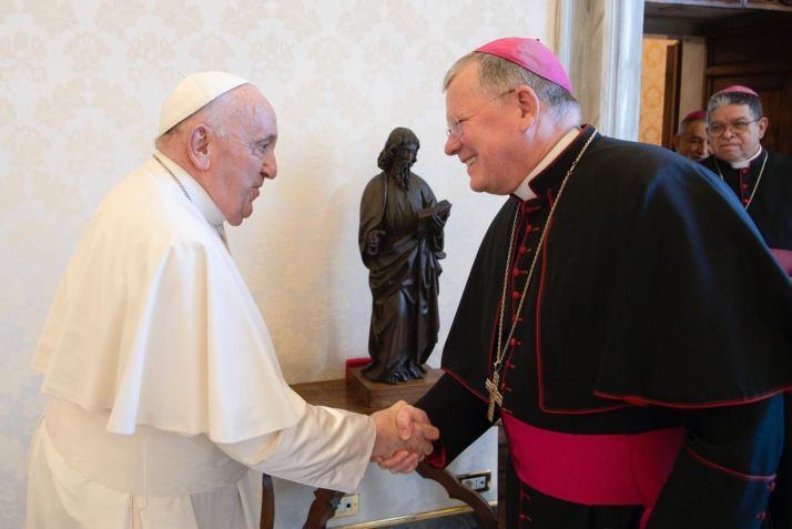 Papa Francisco e dom Jaime Spengler • via CNBB