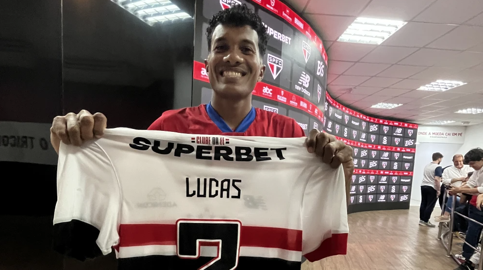 Daelson, atleta do Águia, ganhou presente de Lucas