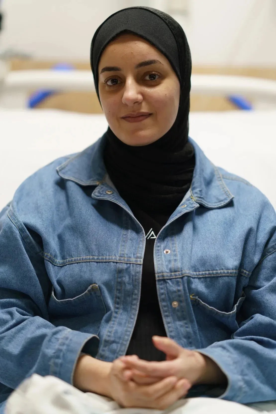Shahed Alqutati perdeu o amor de sua vida e seu filho ainda não nascido depois que um ataque israelense atingiu sua casa em Gaza, em 11 de outubro / Darren Bull/CNN