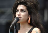 Amy Winehouse: relembre feitos históricos da cantora que morreu há 14 anos