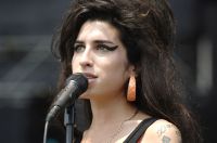 Amy Winehouse: relembre feitos históricos da cantora que morreu há 14 anos
