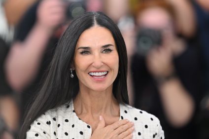 Demi Moore no tapete vermelho do Festival de Cannes 2024