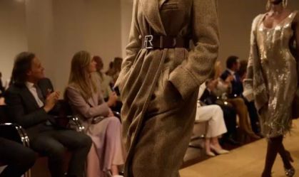 Desfile discreto de Ralph Lauren convida celebridades para seu estúdio