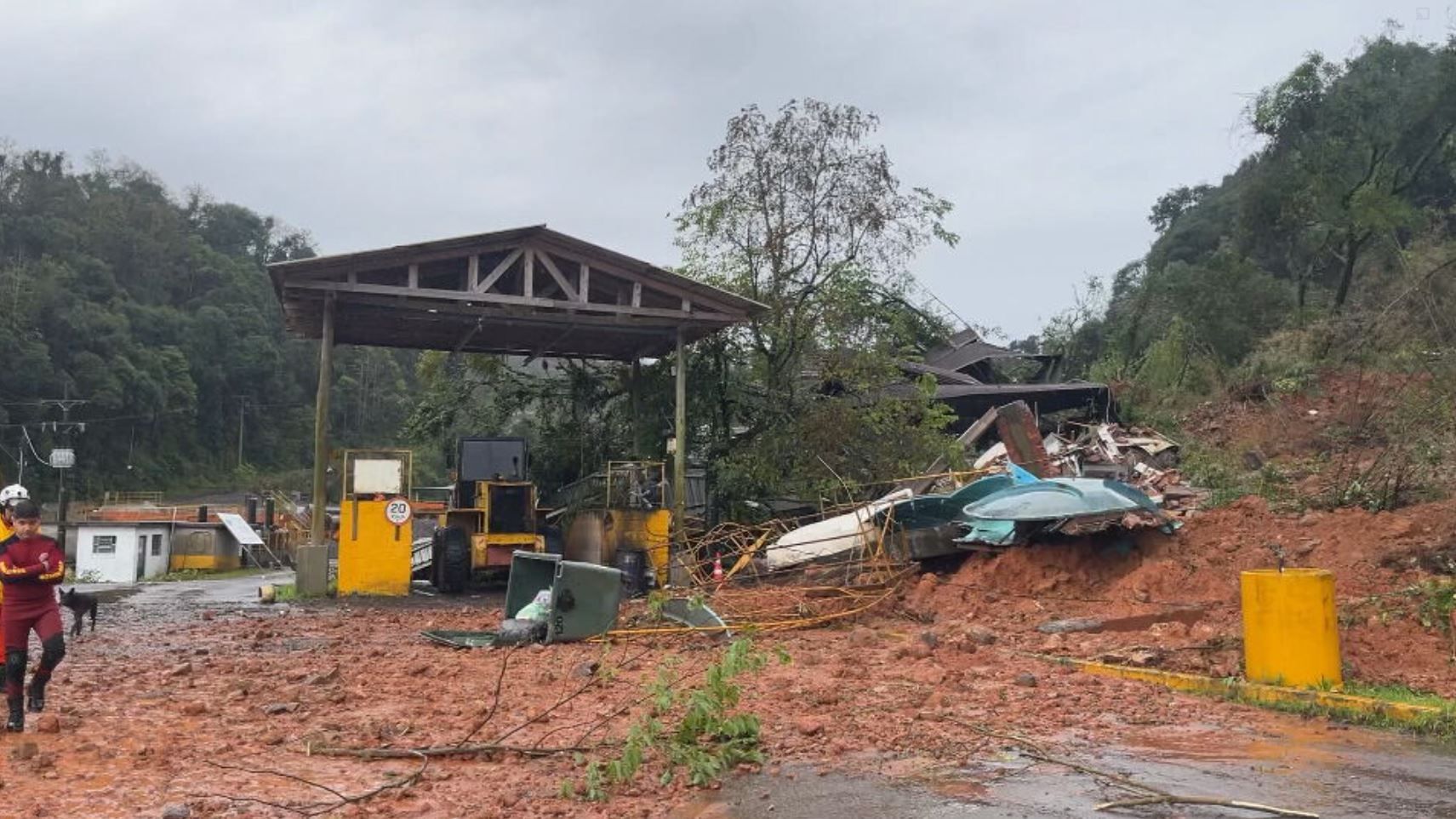 deslizamento caxias