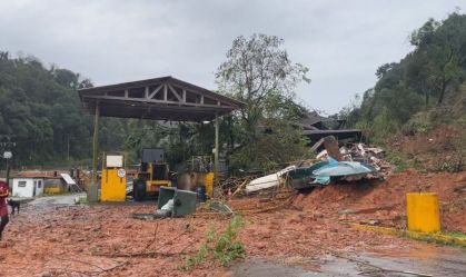 Deslizamento deixa uma vítima fatal e interdita rodovias na Serra Gaúcha