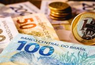 Rendimento médio real do trabalhador cresceu 4,7% em um ano, diz IBGE