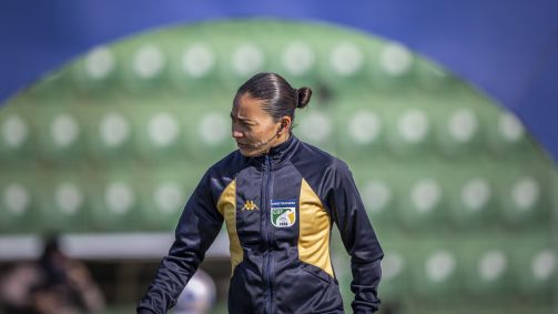 Edina Alves irá apitar jogos da Copa América
