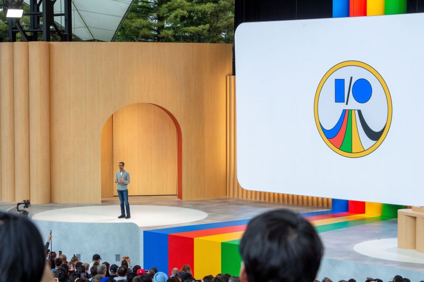 Nos eventos anuais, o Google apresenta uma visão dos produtos futuros. Foco deste ano foi a inteligência artificial / Andrej Sokolow/picture alliance via Getty Images