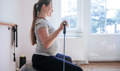 Qual a importância de se exercitar na gravidez? Veja benefícios e cuidados