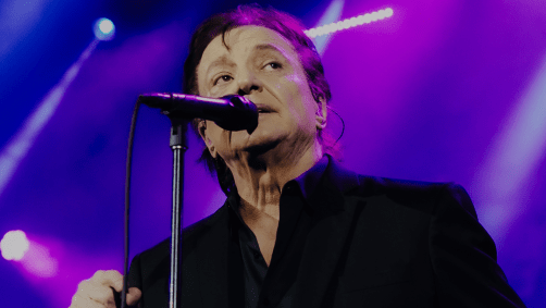 Turnê “Bem Mais Que Os Meus 20 e Poucos Anos” tem shows agendados até setembro, passando por mais de dez estados