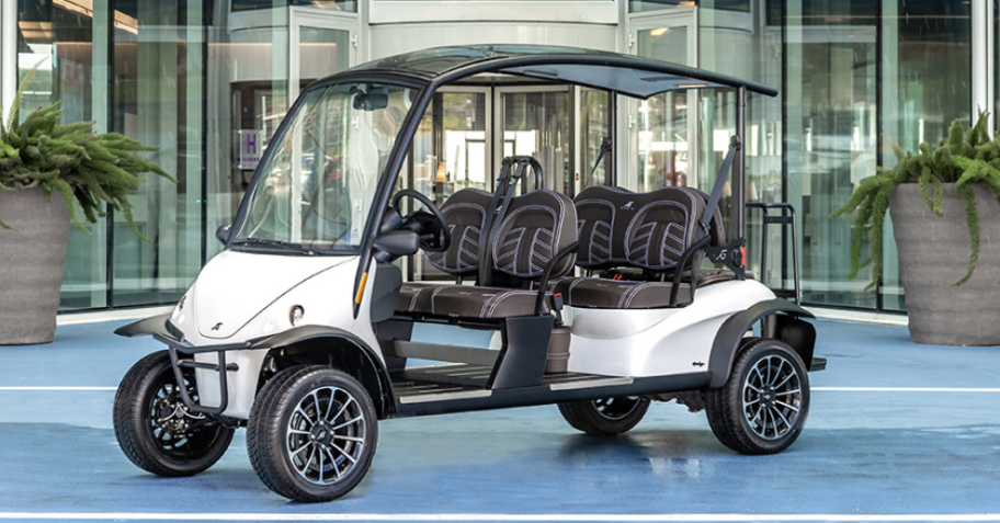 Empresa se especializa em turbinar carrinhos de golfe