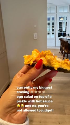Hailey Bieber mostra desejo durante gravidez / Reprodução/Hailey Bieber/Instagram