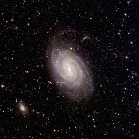 NGC 6744, uma das maiores galáxias espirais além da Via Láctea