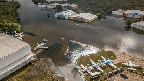 Aeroporto Salgado Filho, em Porto Alegre (RS), não tem previsão de reabertura