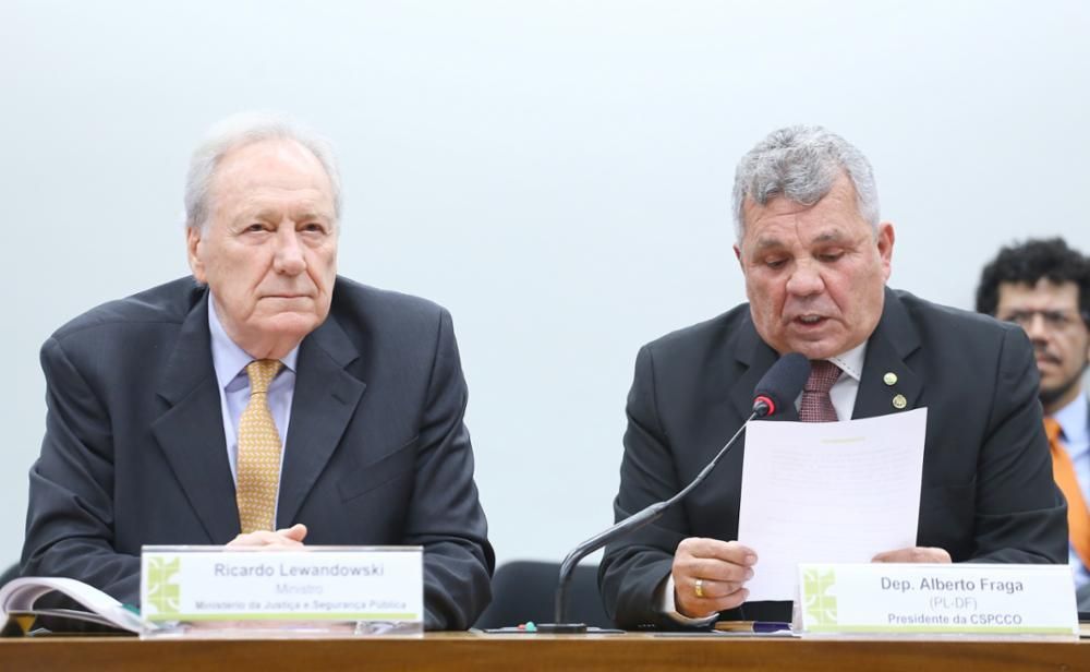 Ministro da Justiça e Segurança Pública, Ricardo Lewandowski, e o deputado Alberto Fraga (PL-DF)