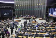 Lobbies usam estudos com conclusões opostas para pressionar deputados em taxação a importados