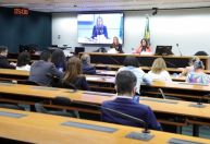 Comissão da Câmara aprova sala especial para mulheres vítimas de violência