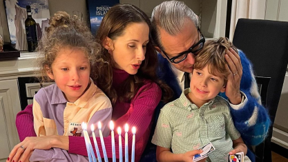 Goldblum afirmou que a decisão é importante para as crianças descobrirem o que desejam para a vida deles