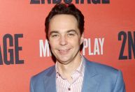 Jim Parsons descarta volta de "The Big Bang Theory": "Na próxima vida"