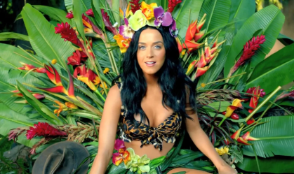 “Roar” recebeu o prêmio de “Música do Ano” e “Melhor Performance Solo de Pop” no Grammy Awards de 2014