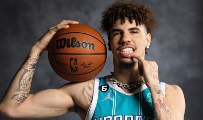 Mãe processa estrela da NBA por atropelar o filho; entenda