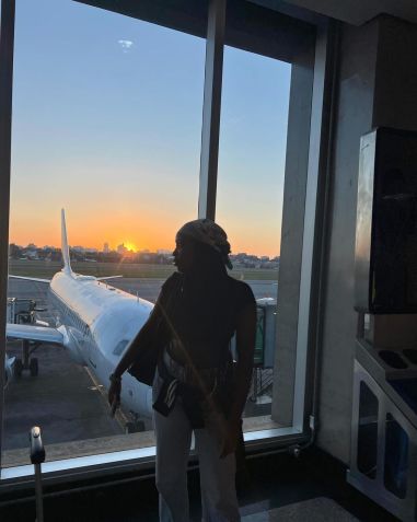 Ex-BBB Leidy Elin anda de avião pela primeira vez aos 26 anos / Reprodução/Leidy Elin/Instagram