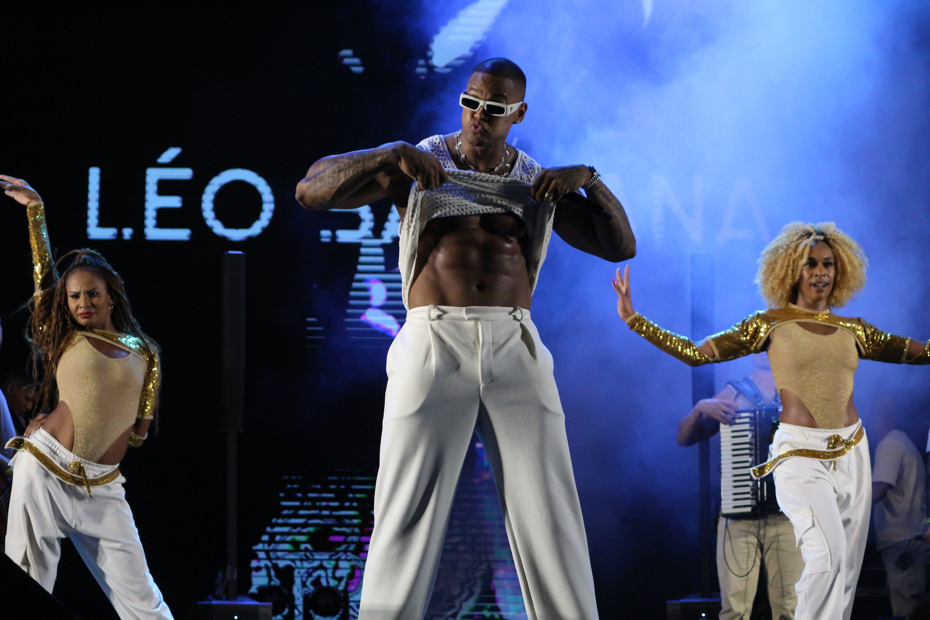 Leo Santana se apresenta na abertura da Virada Cultural