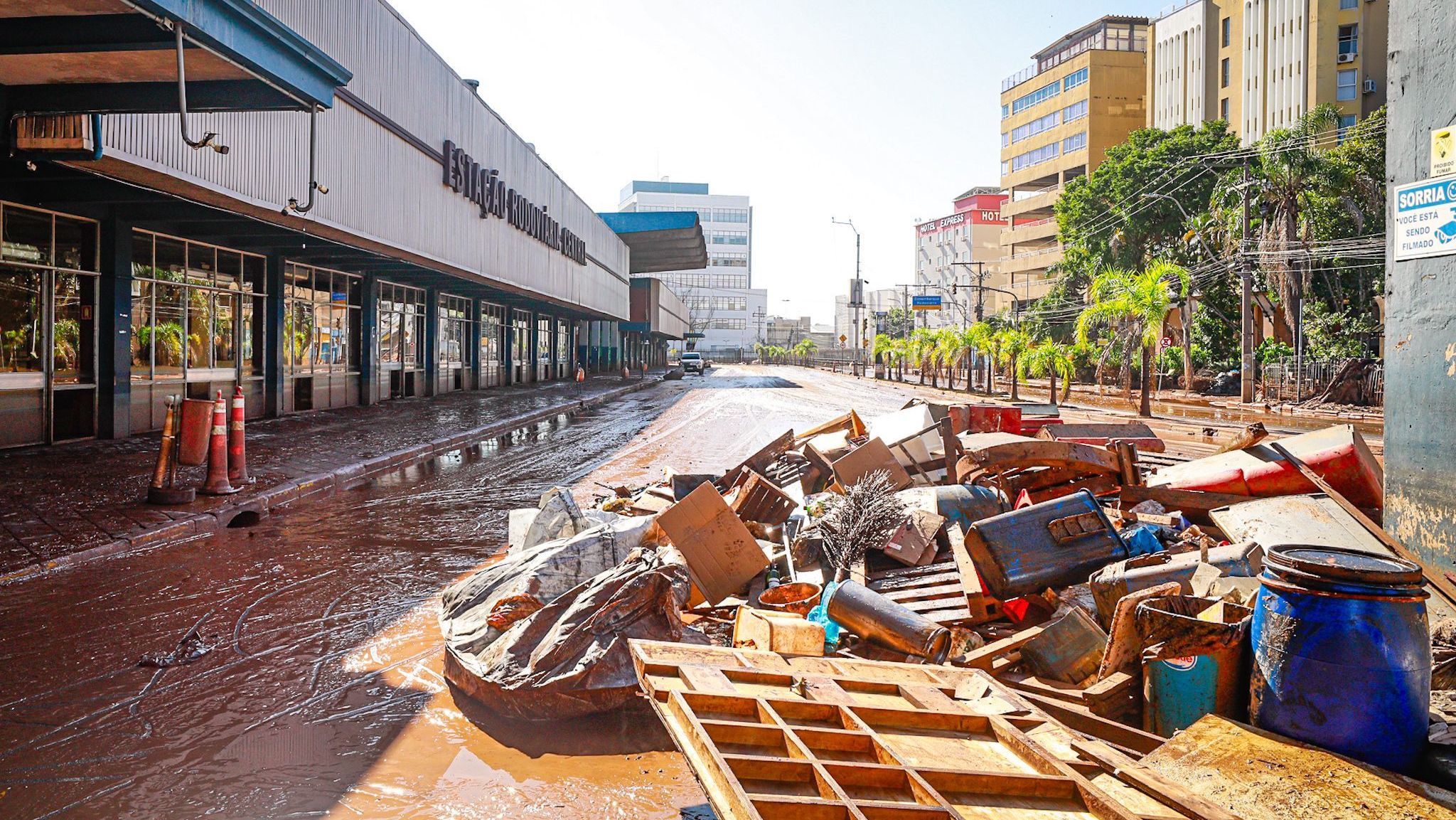 lixo porto alegre