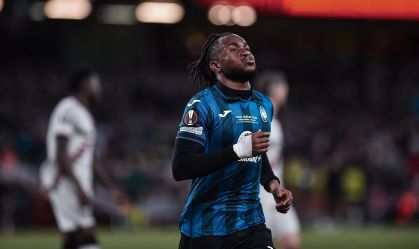 Lookman marcou três gols para o Atalanta
