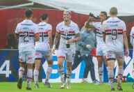 São Paulo aproveita expulsão do Vitória e vence no Barradão com dois de Luciano