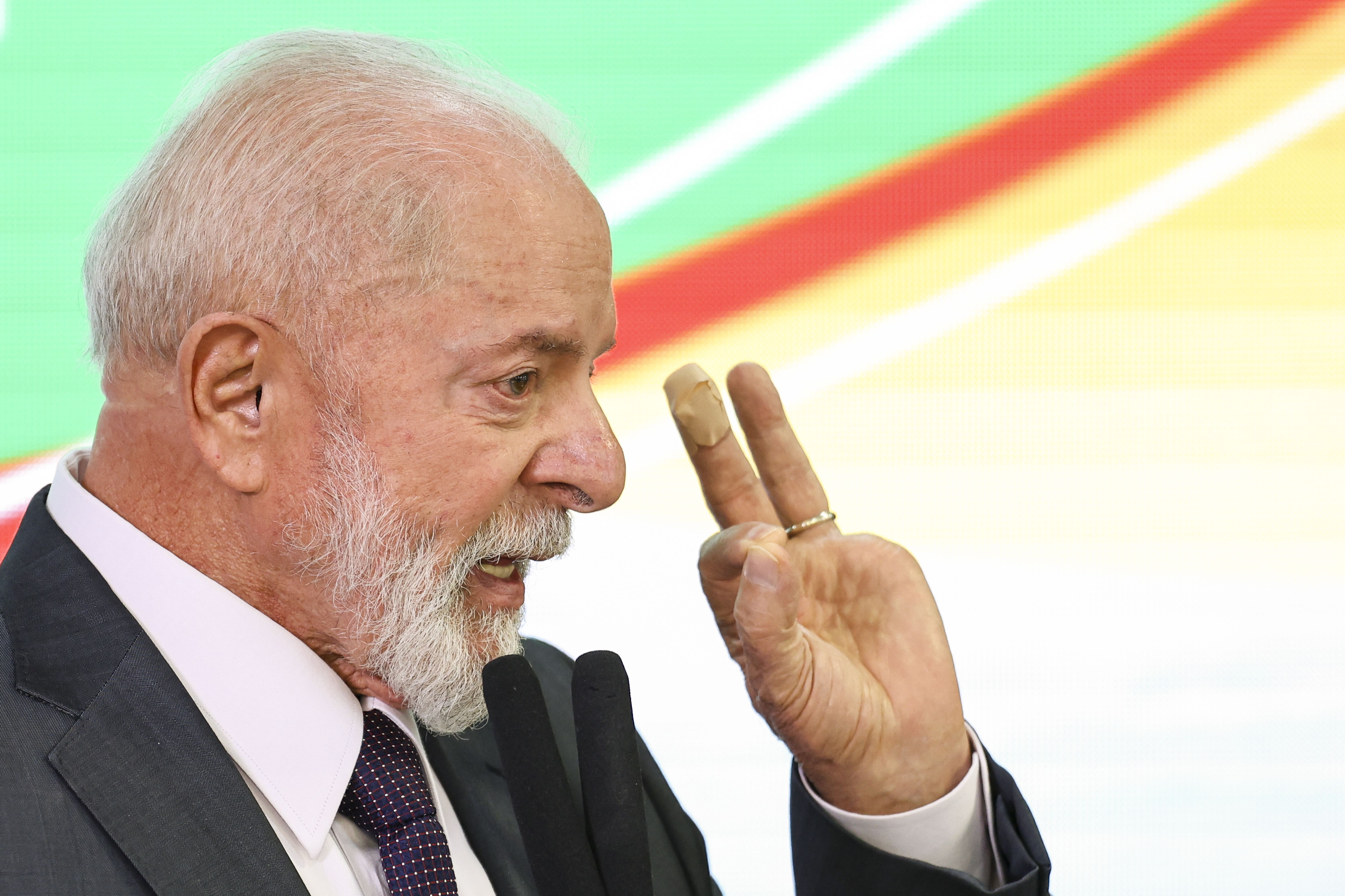 O presidente Luiz Inácio Lula da Silva durante anúncio de novas medidas de apoio à população e à reconstrução do Rio Grande do Sul. Foto: Marcelo Camargo/Agência Brasil