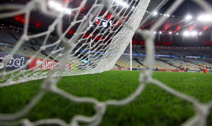 Aumenta preferência do torcedor brasileiro por assistir a jogos em casa