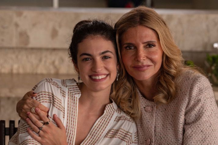 Maria Eduarda (Helena Kern) e Silvana (Maria Padilha) / Bruno Stuckert