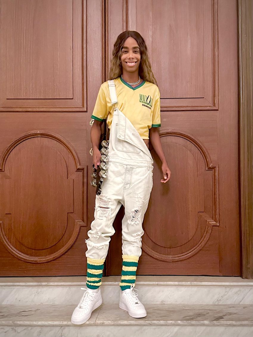 Markinhos esteve com o grupo durante a performance de "Music" no Rio / Arquivo Pessoal/Markinhos