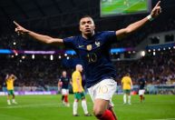 Próximo do Real Madrid, Mbappé revela sonho de jogar em clube da Itália